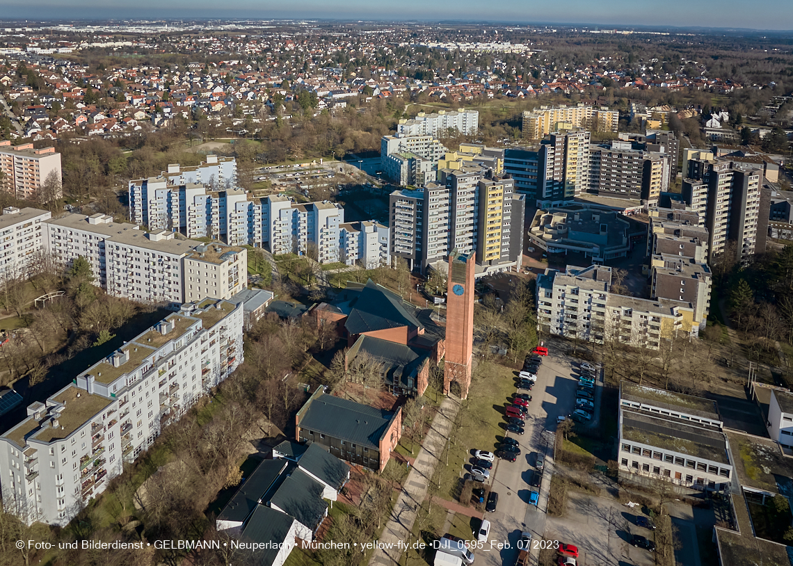 07.02.2023 - Luftbilder vom Marx-Zenrtum und Umgebung in Neuperlach